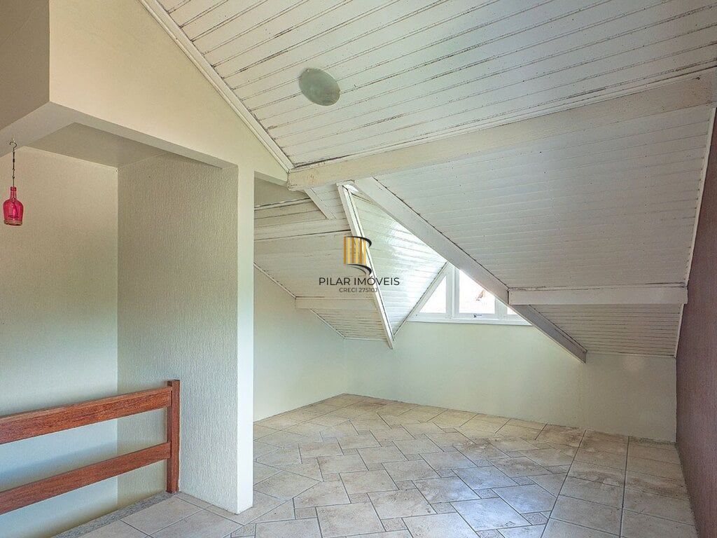 Casa 3 dormitórios no bairro Sarandi