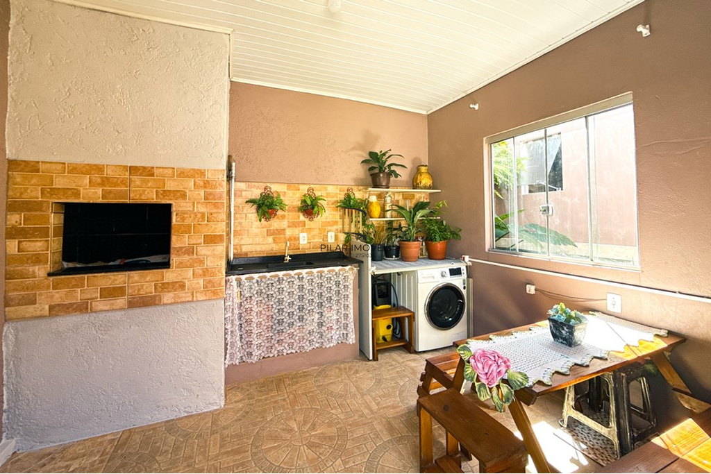 Casa 2 dormitórios no bairro São José