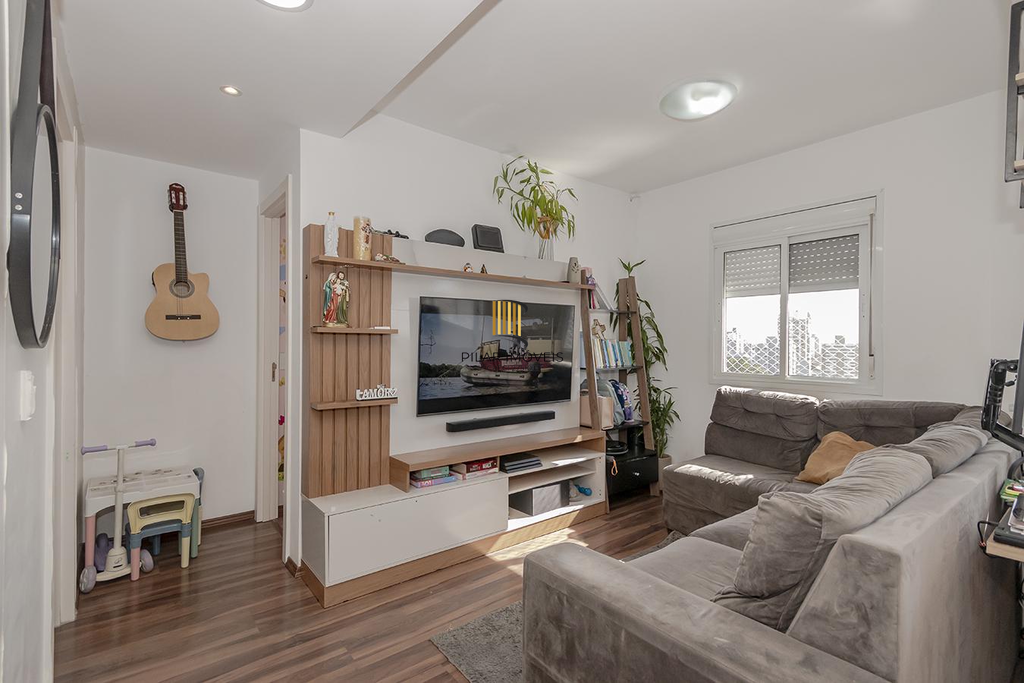 Apartamento 3 dormitórios no bairro Azenha