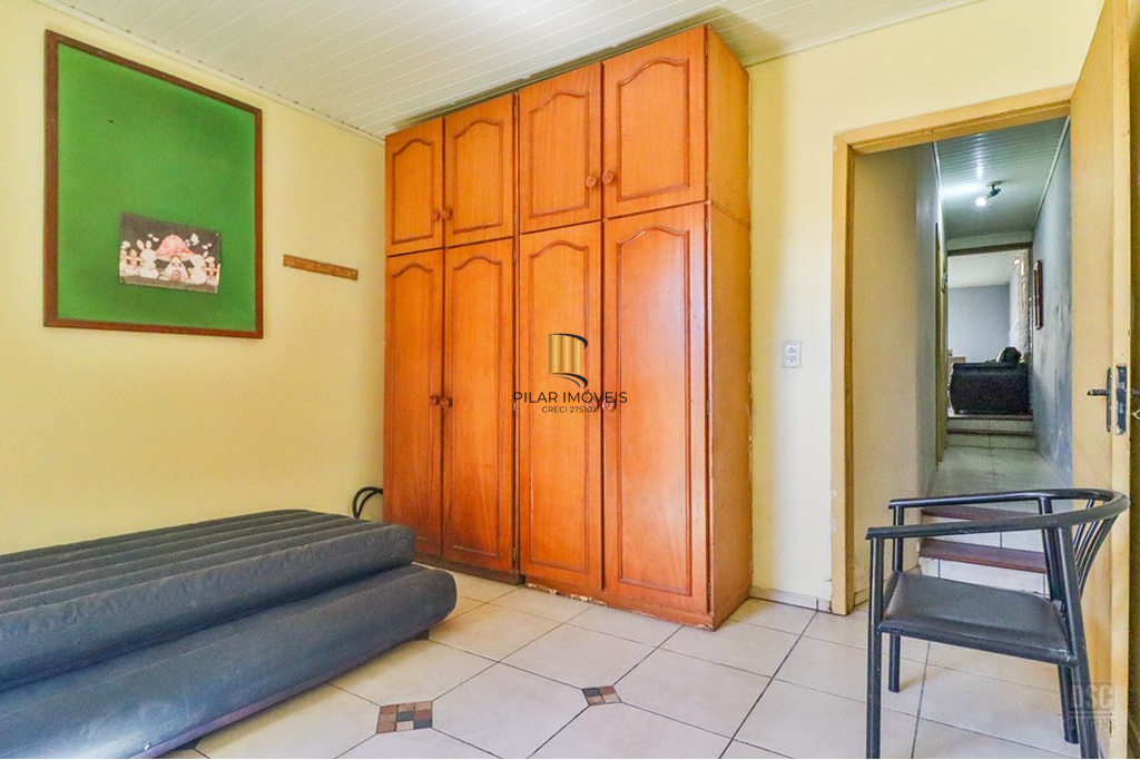 Casa 6 dormitórios no bairro Teresópolis