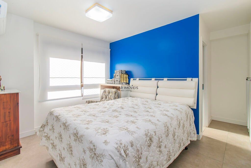 Apartamento 3 dormitórios no bairro Menino Deus