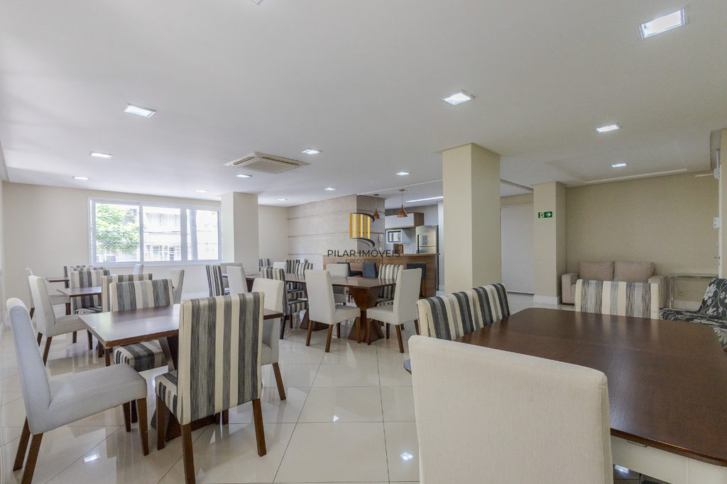 Apartamento 2 dormitórios no bairro Auxiliadora