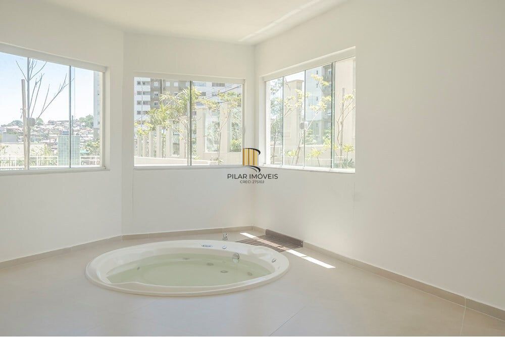 Apartamento 2 dormitórios no bairro Jardim Carvalho