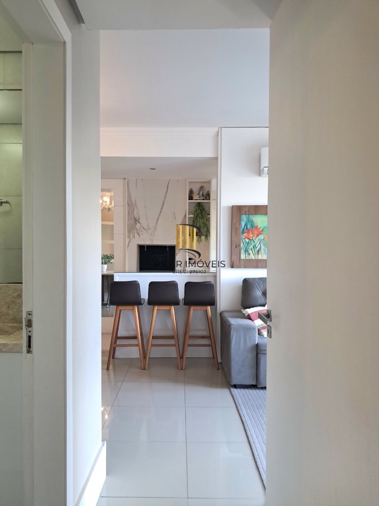 Apartamento 3 dormitórios no bairro Cristal