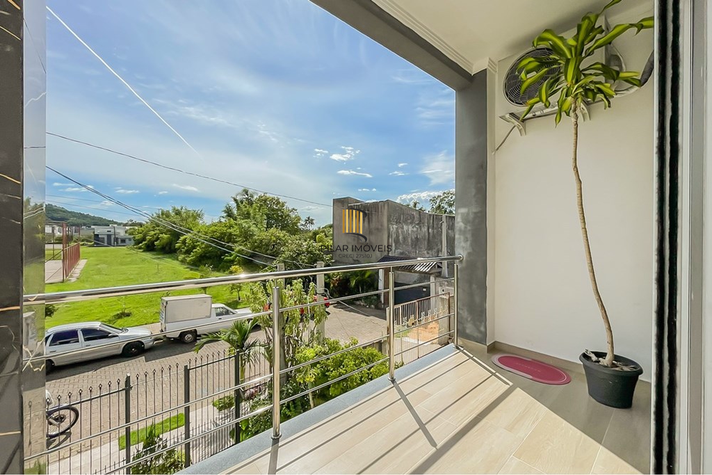 Casa 3 dormitórios no bairro Aberta dos Morros