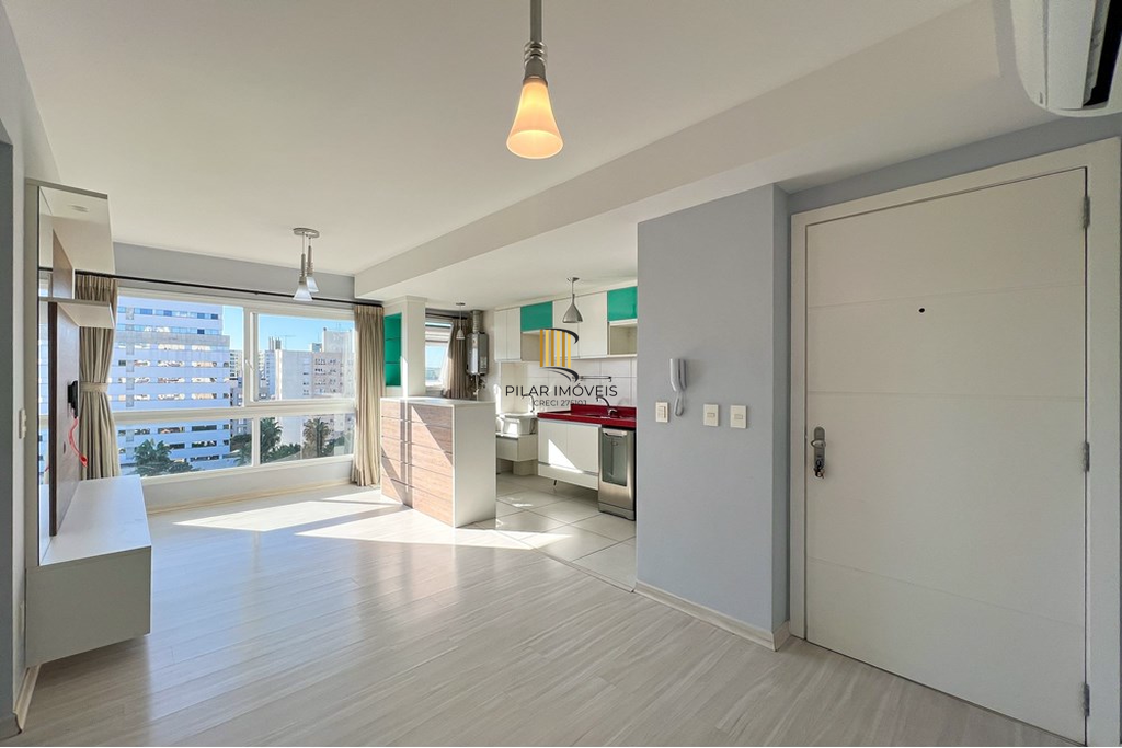 Apartamento 2 dormitórios no bairro Azenha