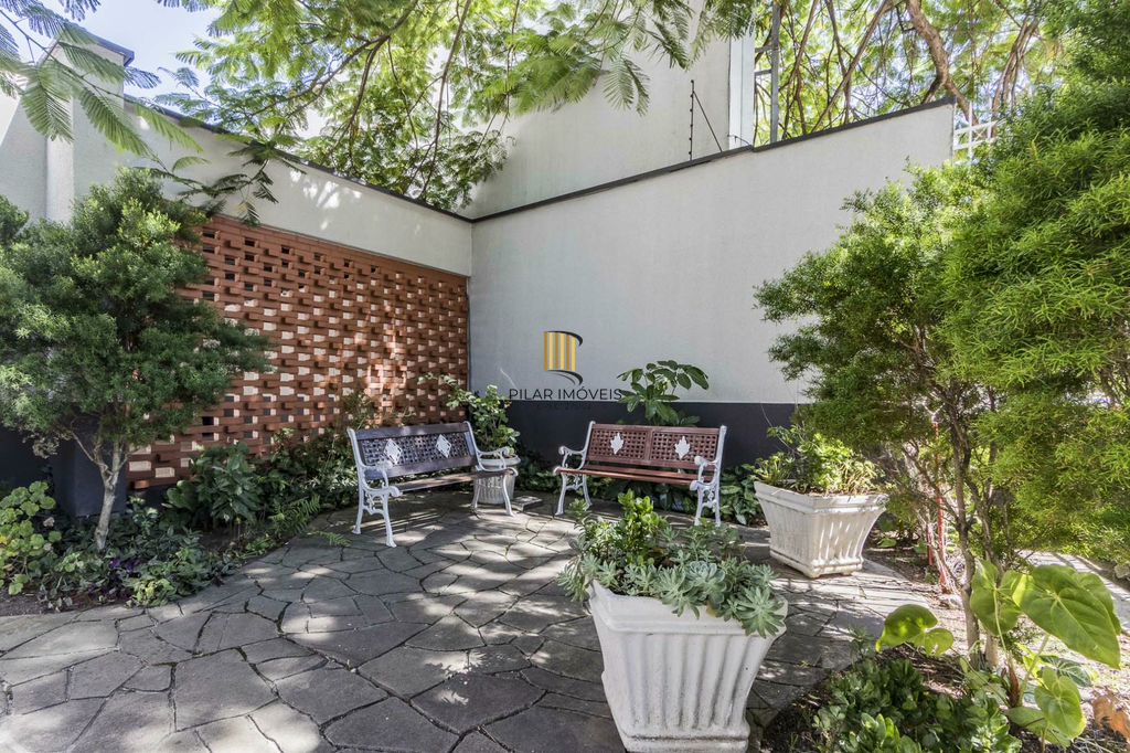 Apartamento 2 dormitórios no bairro Menino Deus