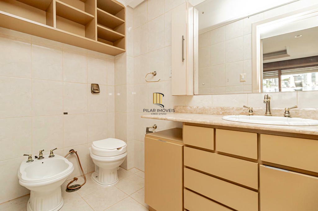 Apartamento 3 dormitórios no bairro Petrópolis