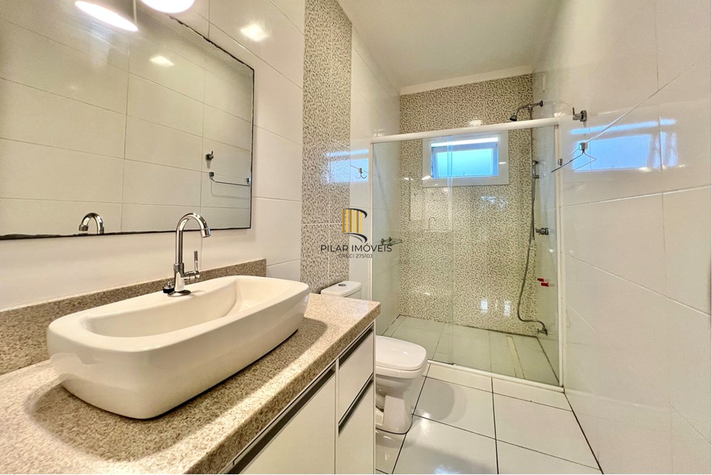 Casa 3 dormitórios no bairro Fátima