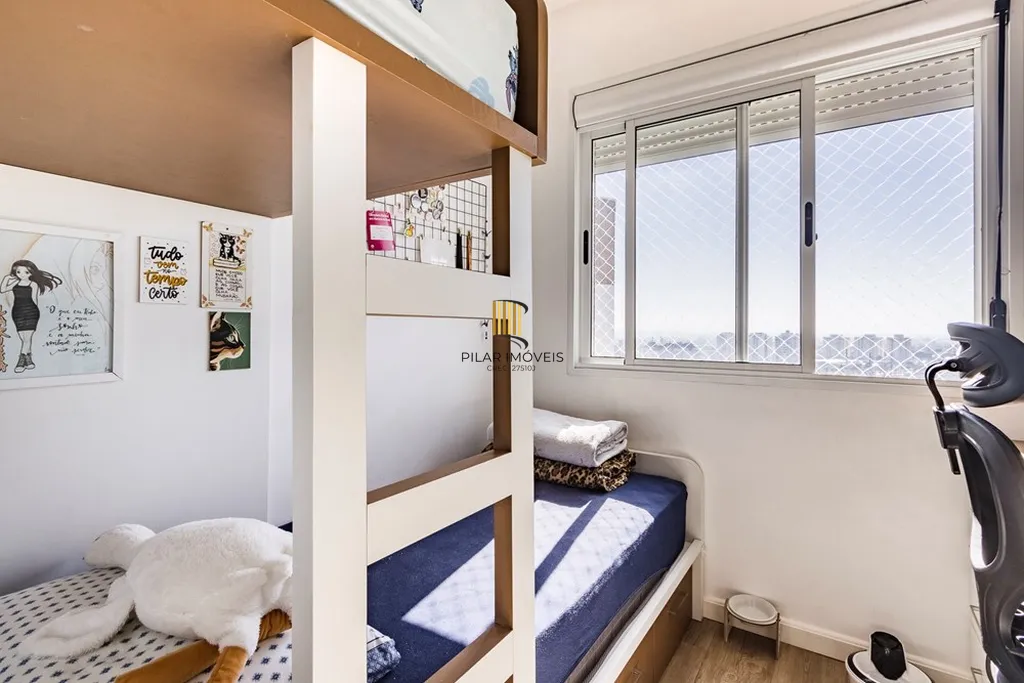 Apartamento 3 dormitórios no bairro Vila Ipiranga