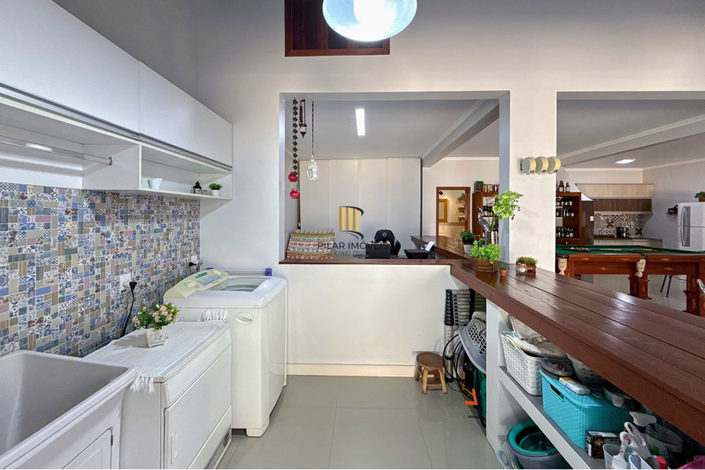 Casa 4 dormitórios no bairro São José