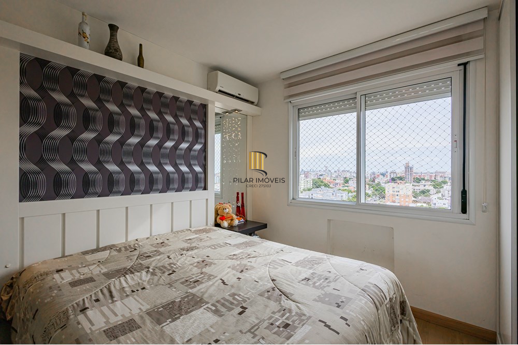 Apartamento 2 dormitórios no bairro Vila Ipiranga