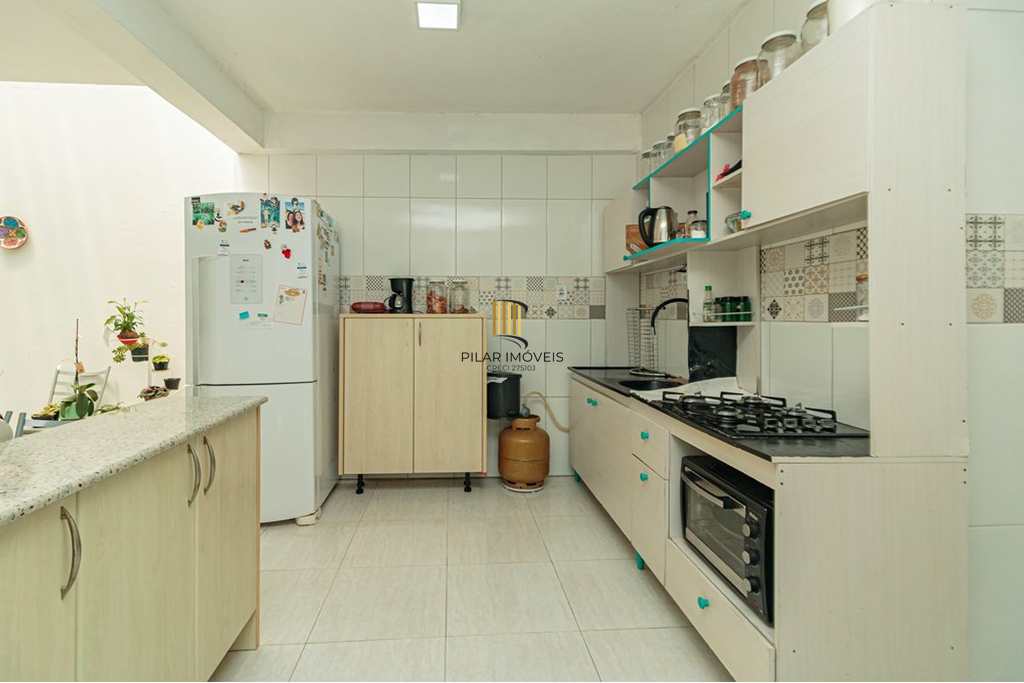 Casa 3 dormitórios no bairro Menino Deus