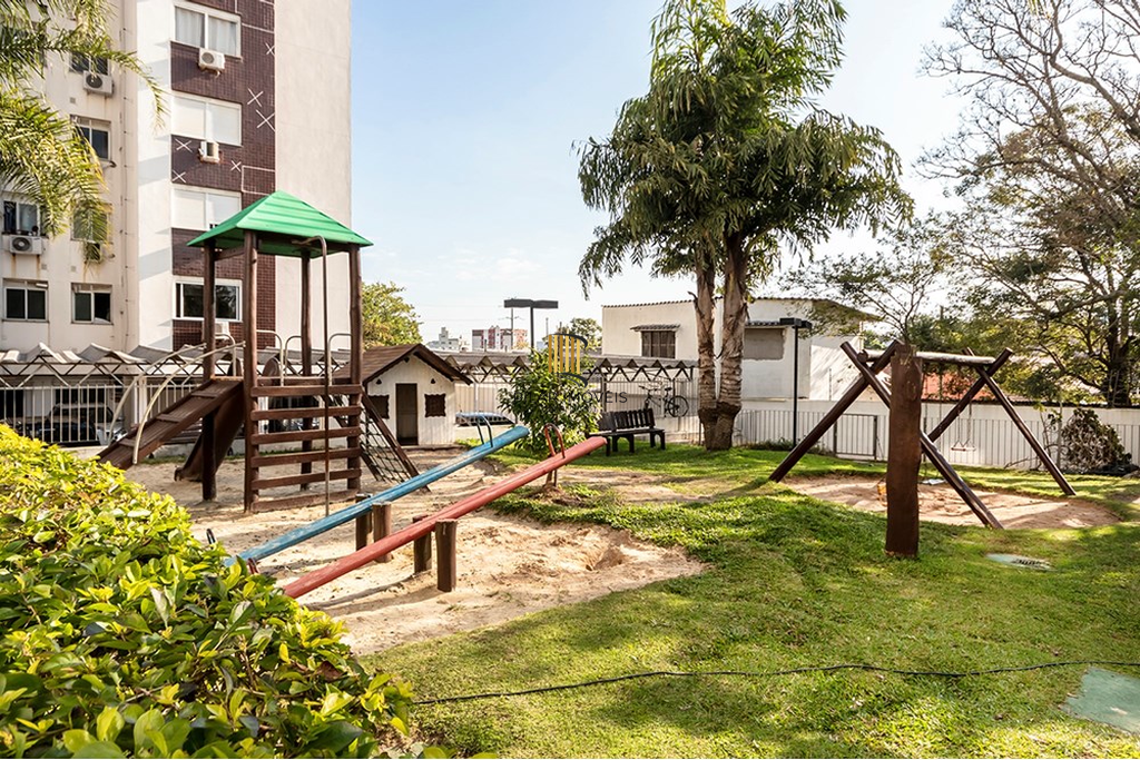 Apartamento 3 dormitórios no bairro Jardim Carvalho