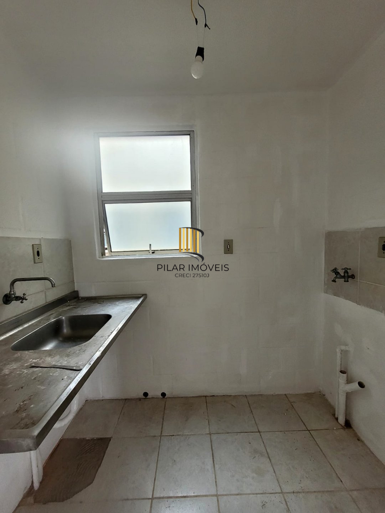 Apartamento 2 dormitórios no bairro Campo Novo