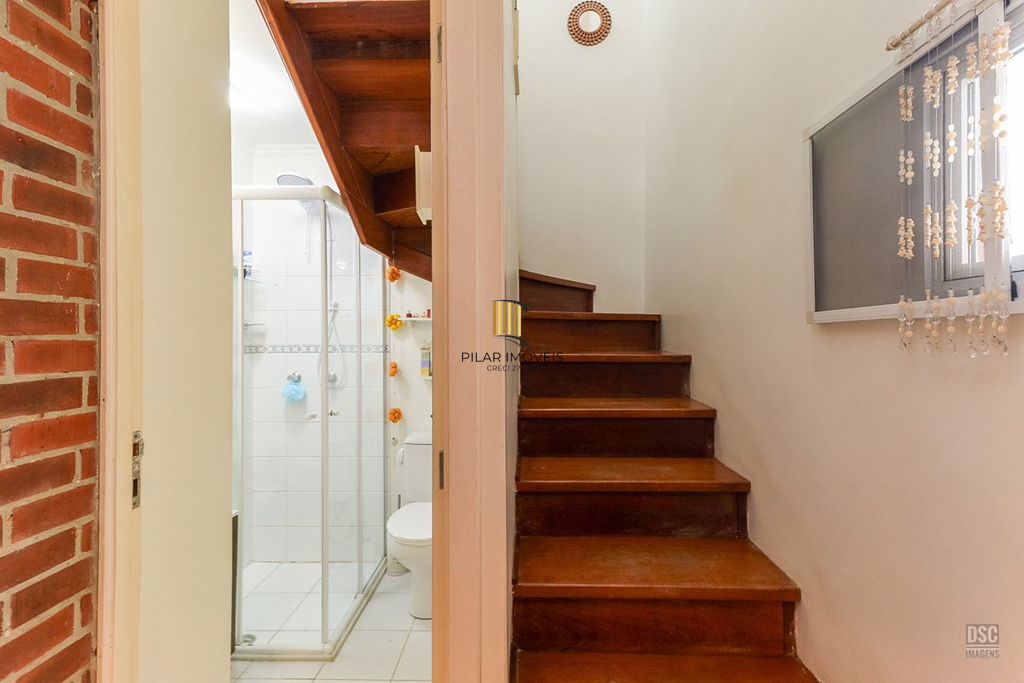 Casa de Condomínio 3 dormitórios no bairro Jardim Itu