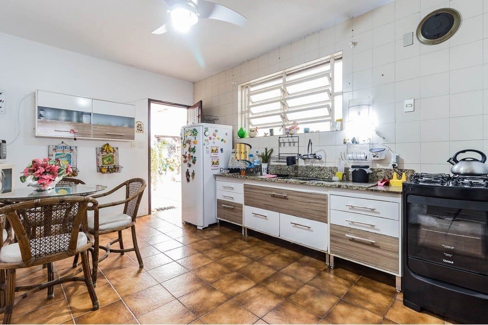 Casa 3 dormitórios no bairro São Sebastião