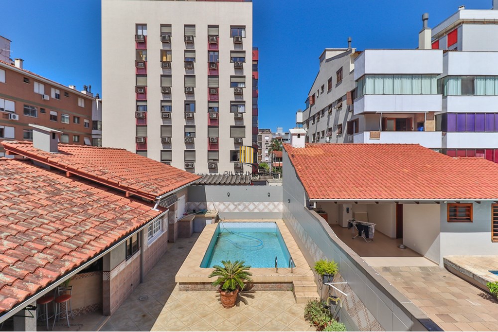 Casa 5 dormitórios no bairro Jardim Lindóia