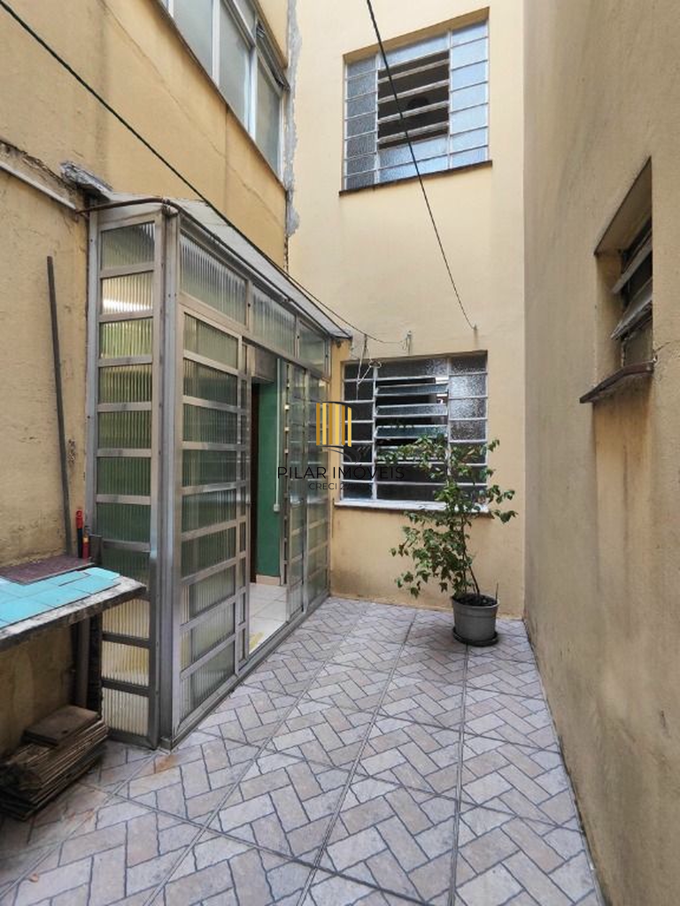 Apartamento Garden 3 dormitórios no bairro Menino Deus