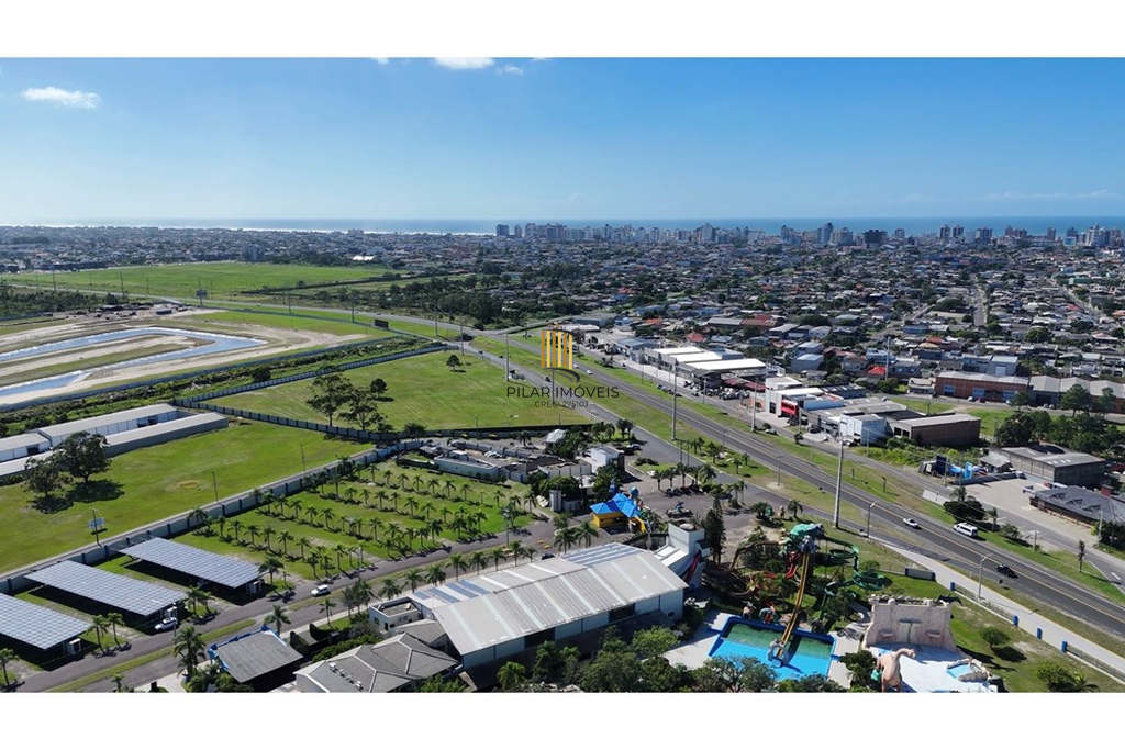 Casa de Condomínio 4 dormitórios no bairro Morada do Sol