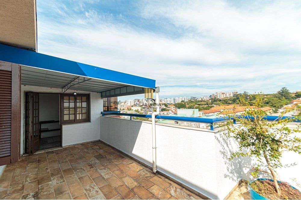 Cobertura 4 dormitórios no bairro Passo da Areia
