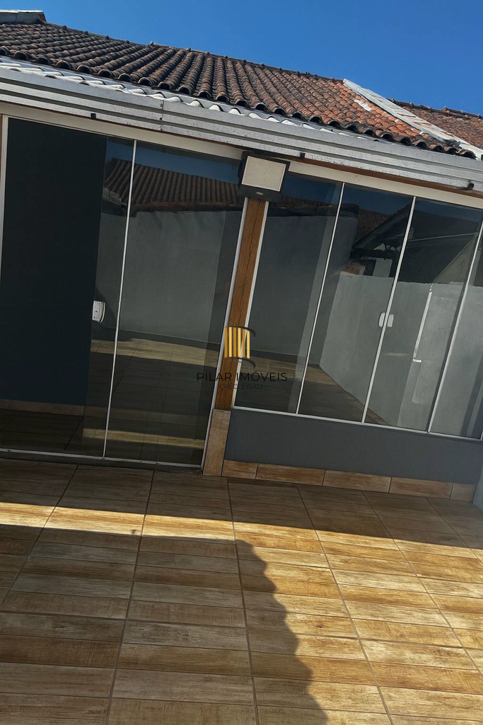 Casa 3 dormitórios no bairro Hípica