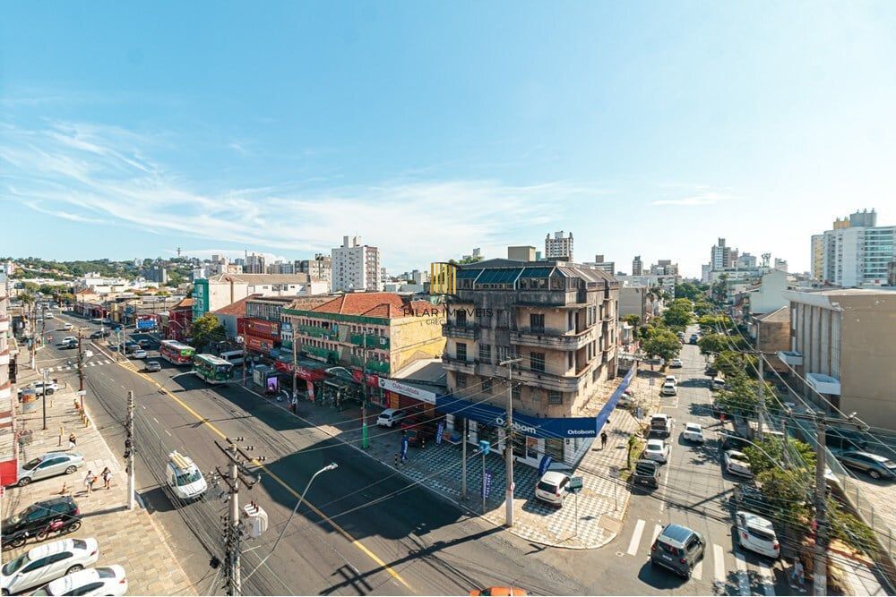 Apartamento 3 dormitórios no bairro Azenha