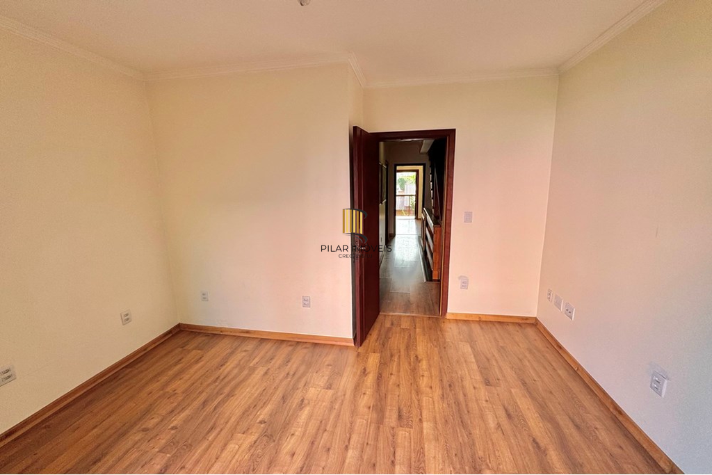 Casa 3 dormitórios no bairro Sarandi