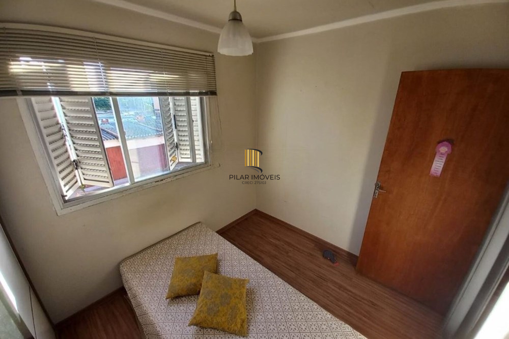Apartamento 2 dormitórios no bairro Rubem Berta