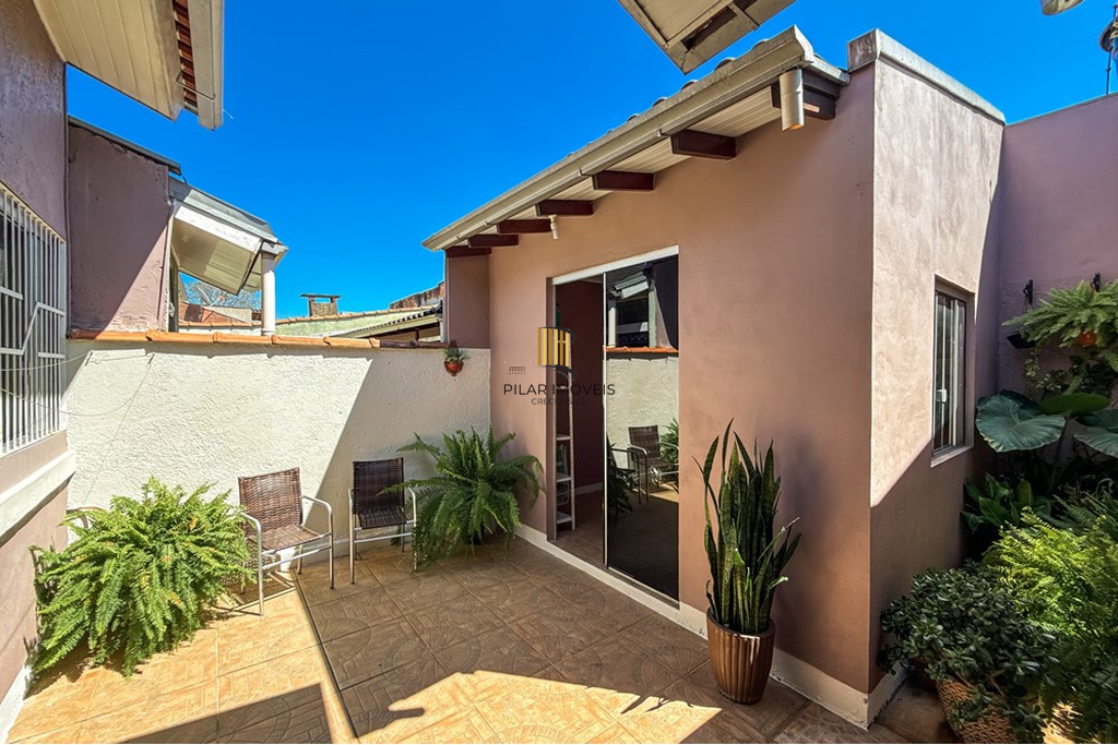 Casa 2 dormitórios no bairro São José