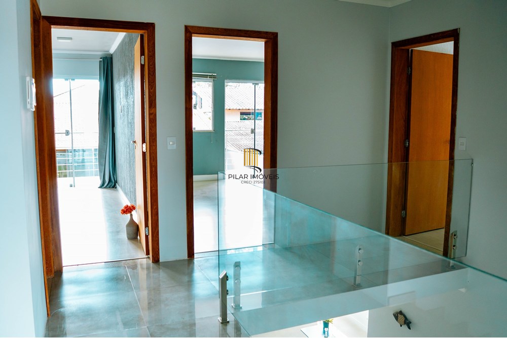 Casa 4 dormitórios no bairro Cecília