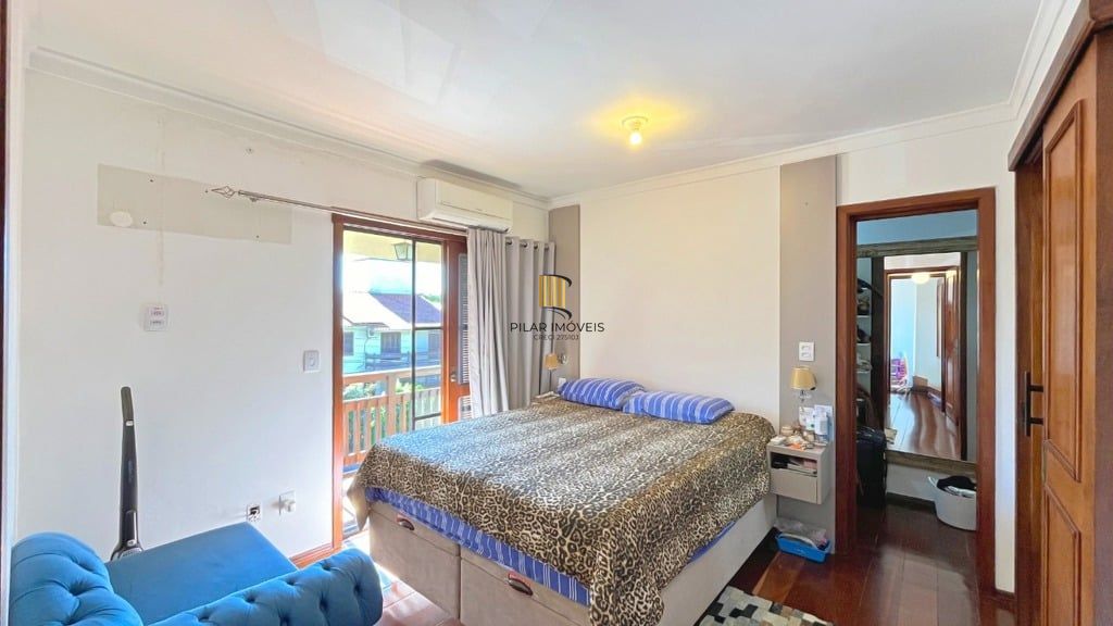 Casa 3 dormitórios no bairro Teresópolis