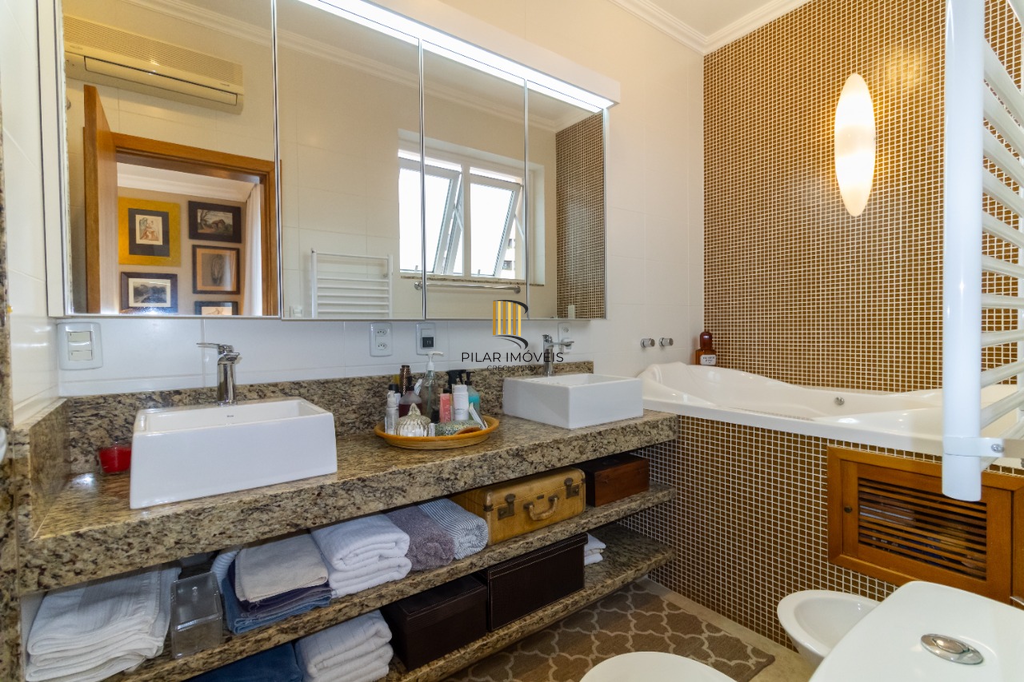 Apartamento 3 dormitórios no bairro Rio Branco