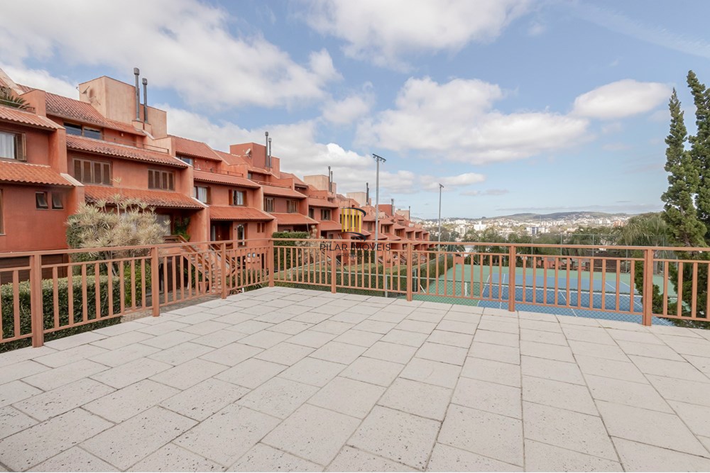 Casa de Condomínio 4 dormitórios no bairro Santa Tereza