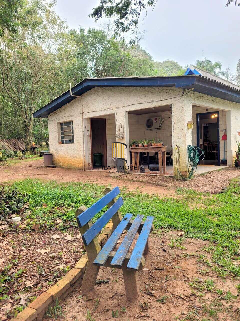 Casa 2 dormitórios no bairro Parque Eldorado