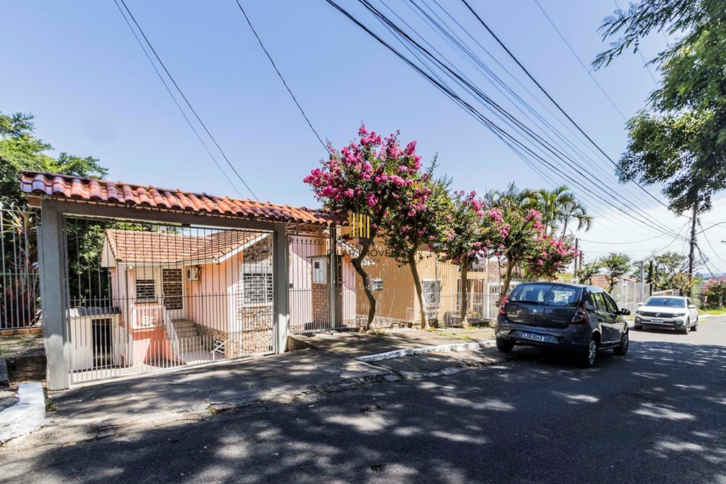 Casa de Condomínio 3 dormitórios no bairro Santa Tereza