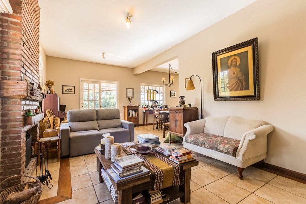 Casa 4 dormitórios no bairro Belém Novo