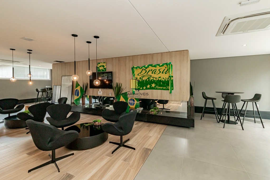 Apartamento 2 dormitórios no bairro São Sebastião