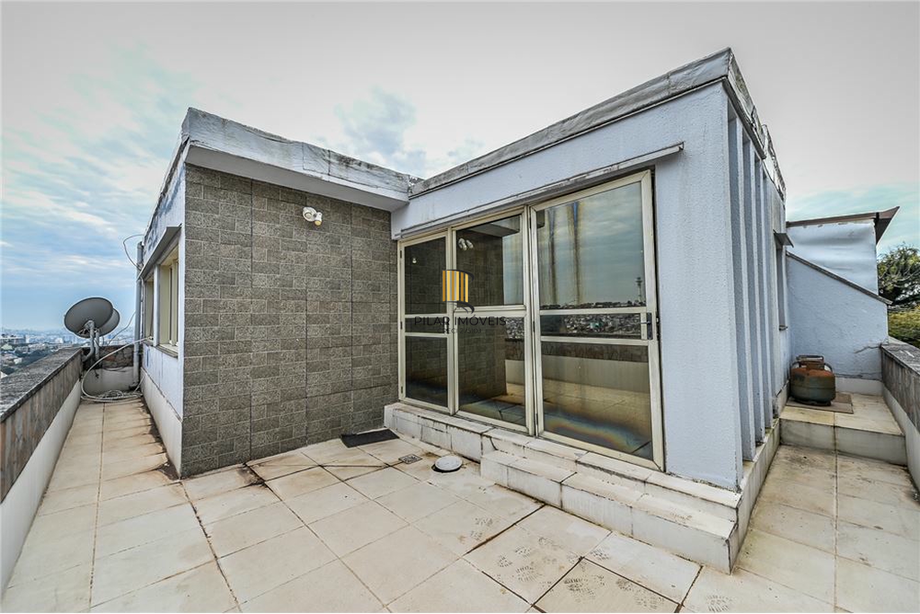 Cobertura 3 dormitórios no bairro Medianeira