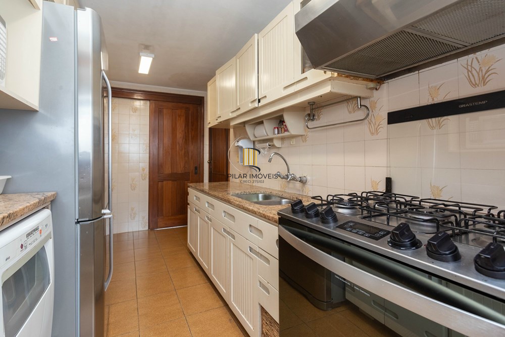 Cobertura 3 dormitórios no bairro Menino Deus