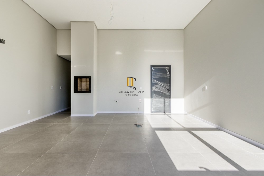 Casa 3 dormitórios no bairro Morro Santana