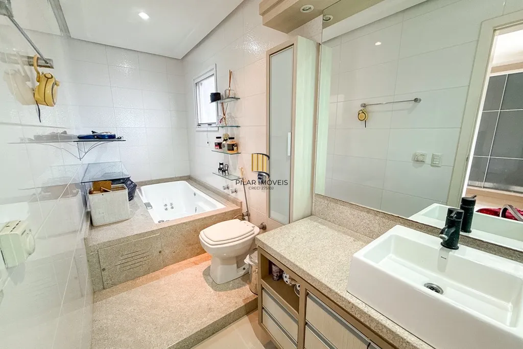 Casa 4 dormitórios no bairro Estância Velha