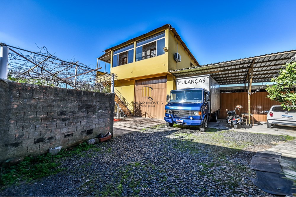 Casa 2 dormitórios no bairro Agronomia