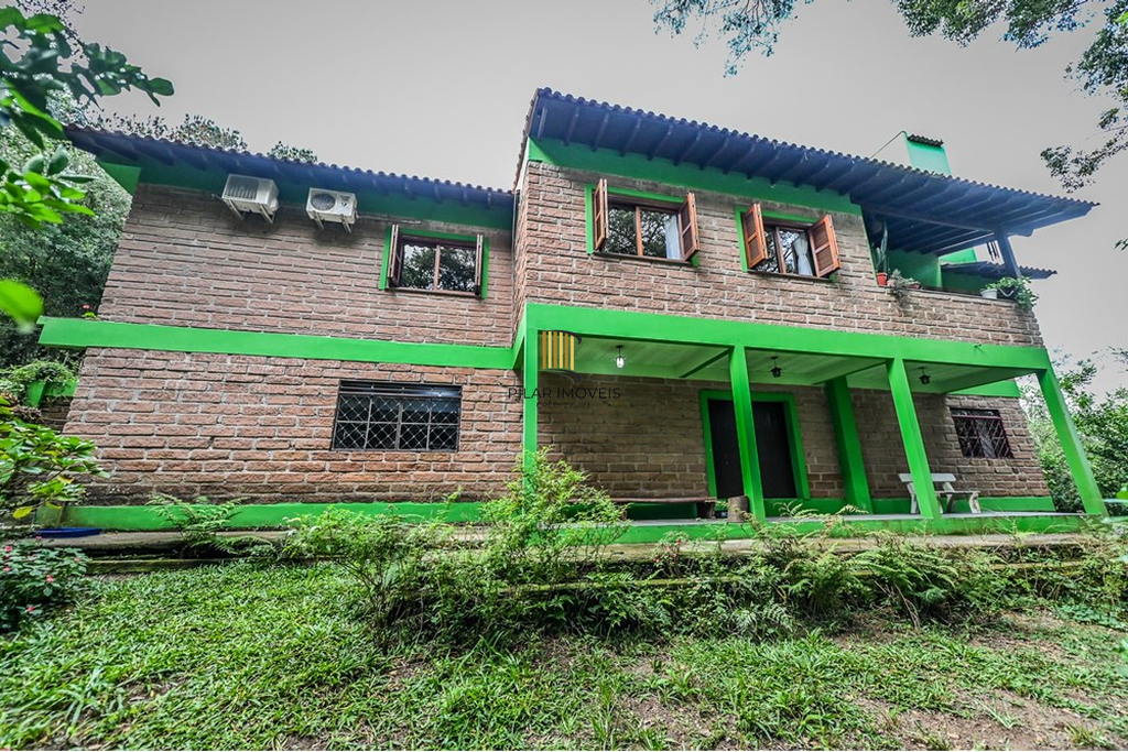 Casa 4 dormitórios no bairro Cascata