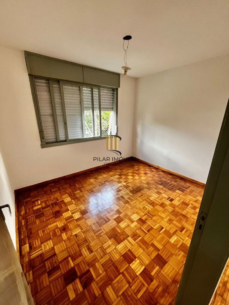 01 dormitório, 42 m² de frente no Passo da Areia