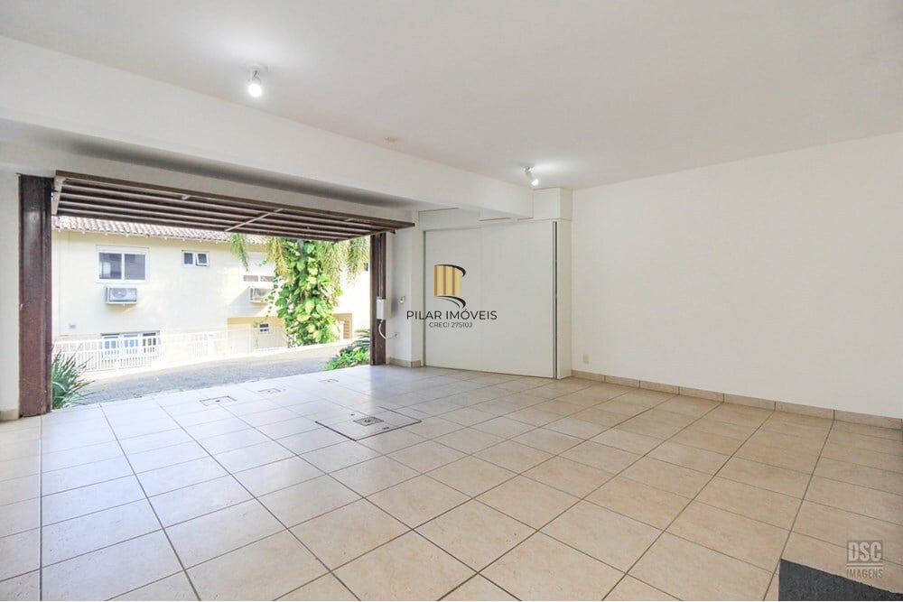 Casa de Condomínio 3 dormitórios no bairro Vila Conceição