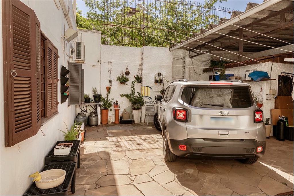 Casa 4 dormitórios no bairro Moinhos de Vento