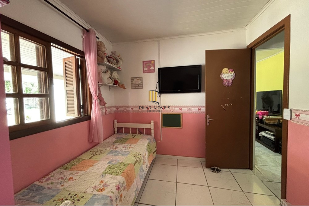 Casa 2 dormitórios no bairro Guajuviras
