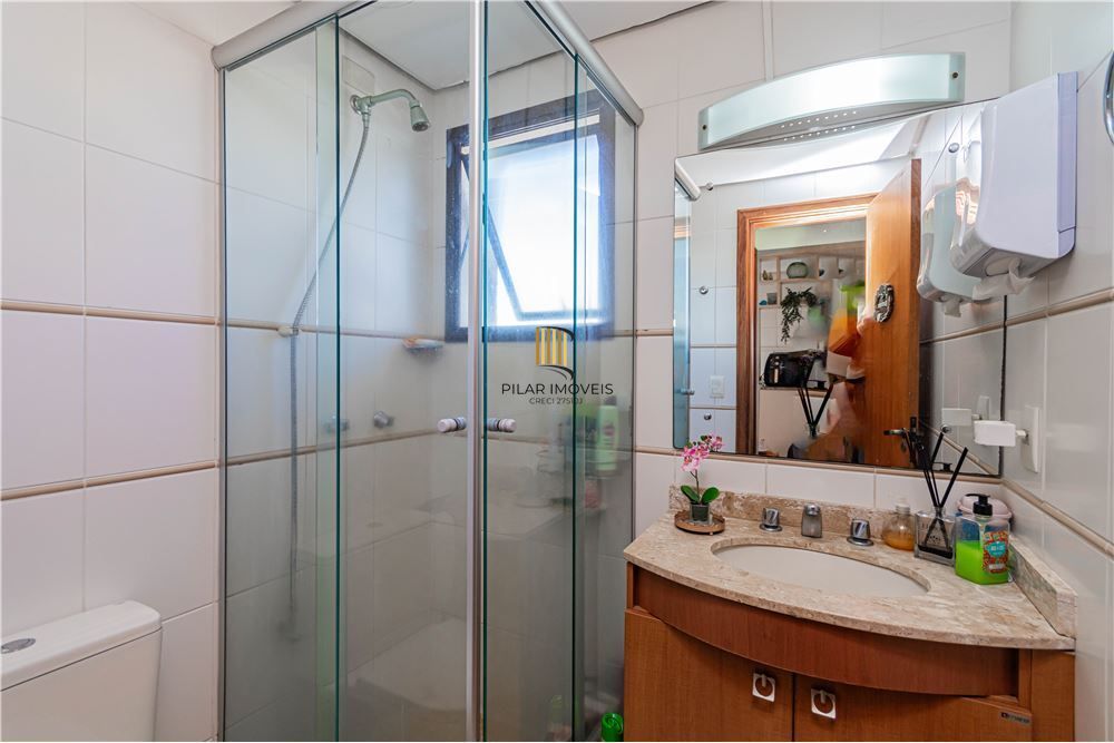 Apartamento 2 dormitórios no bairro Menino Deus