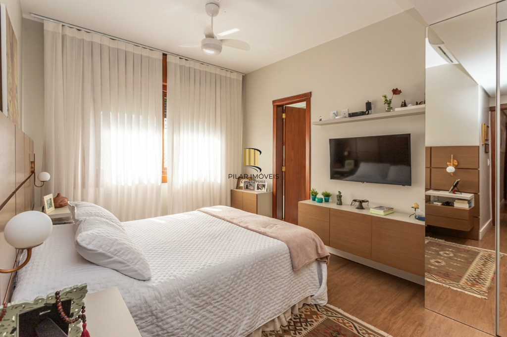 Apartamento 4 dormitórios no bairro Bela Vista